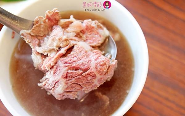 台南美食「順福土產牛肉湯」Blog遊記的精采圖片