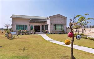 羽鋒庭園民宿