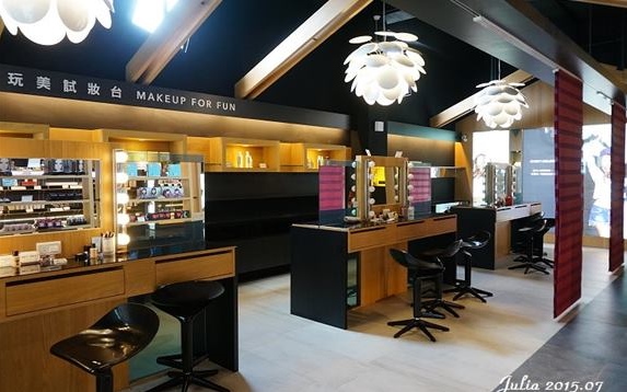 「TJCOS台鉅美妝觀光工廠」Blog遊記的精采圖片