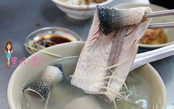 台南美食「大勇街無名鹹粥」Blog遊記的精采圖片