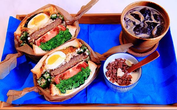 台南美食「熨斗目花咖啡」Blog遊記的精采圖片