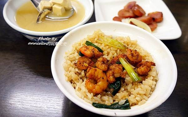台南美食「矮仔成蝦仁飯」Blog遊記的精采圖片