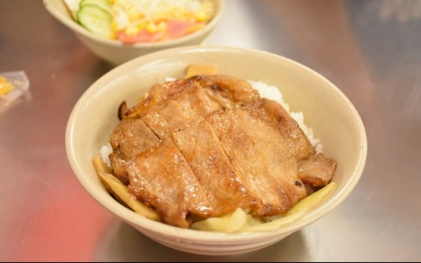 台南美食「永樂燒肉飯」Blog遊記的精采圖片