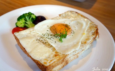 台南美食「ORO咖啡(凱旋店)」Blog遊記的精采圖片